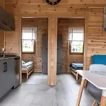 Luxury In The Mountains, Zone 두슈니키 즈드로지