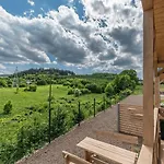Luxury In The Mountains, Zone 펜션 두슈니키 즈드로지
