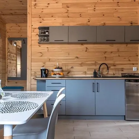 Luxury In The Mountains, Zone Duszniki Zdrój