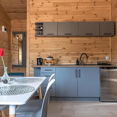 Luxury In The Mountains, Zone Hébergement de vacances