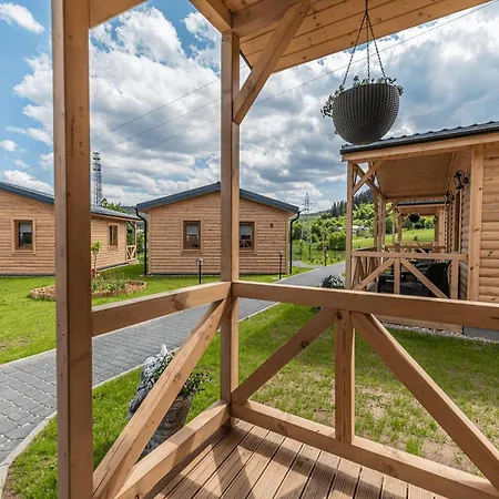 Luxury In The Mountains, Zone *
