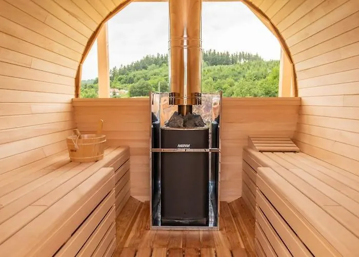 Luxury In The Mountains, Zone * Duszniki Zdrój