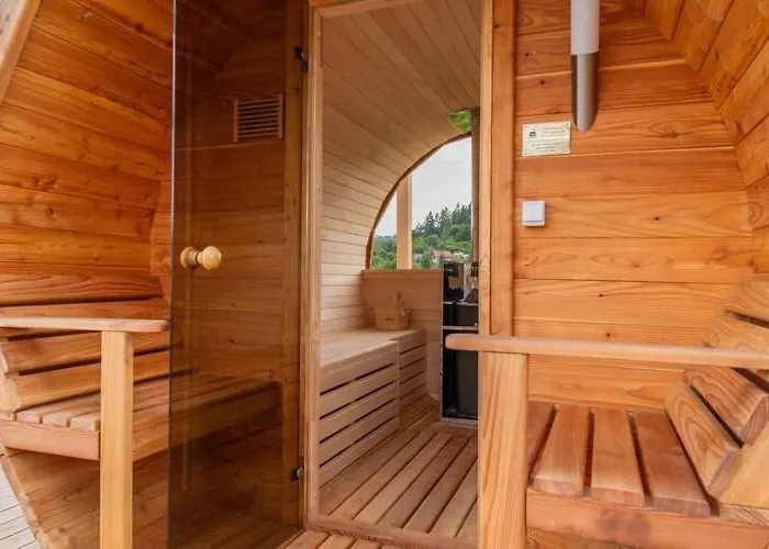 Luxury In The Mountains, Zone